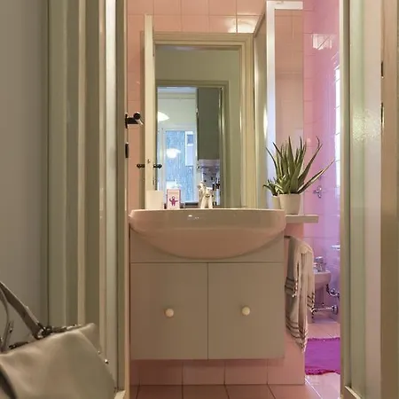 Apartamento Hintown Night Out House Milão